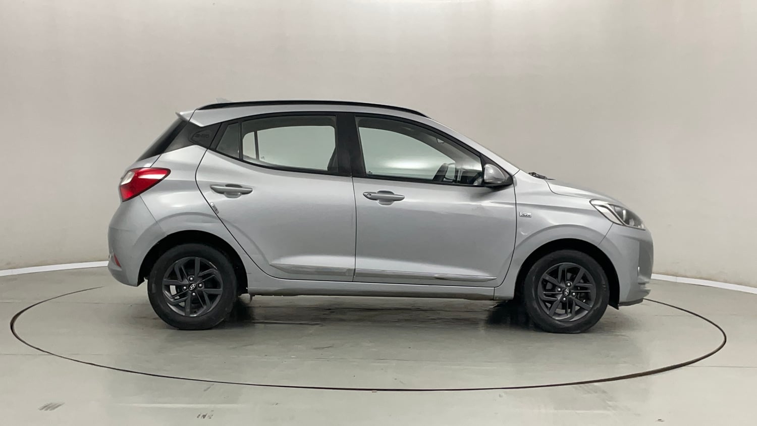 Used 2022 Hyundai Grand i10 Nios Sportz AMT 1.2 Kappa VTVT Petrol Automatic exterior RIGHT SIDE VIEW