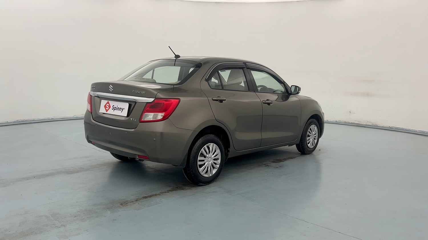 Used 2018 Maruti Suzuki Dzire VXi Petrol Manual exterior RIGHT REAR CORNER VIEW