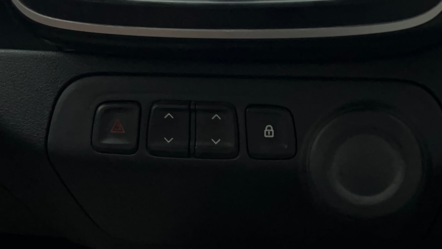Used 2018 Renault Kwid RXL Petrol Manual top_features Power windows