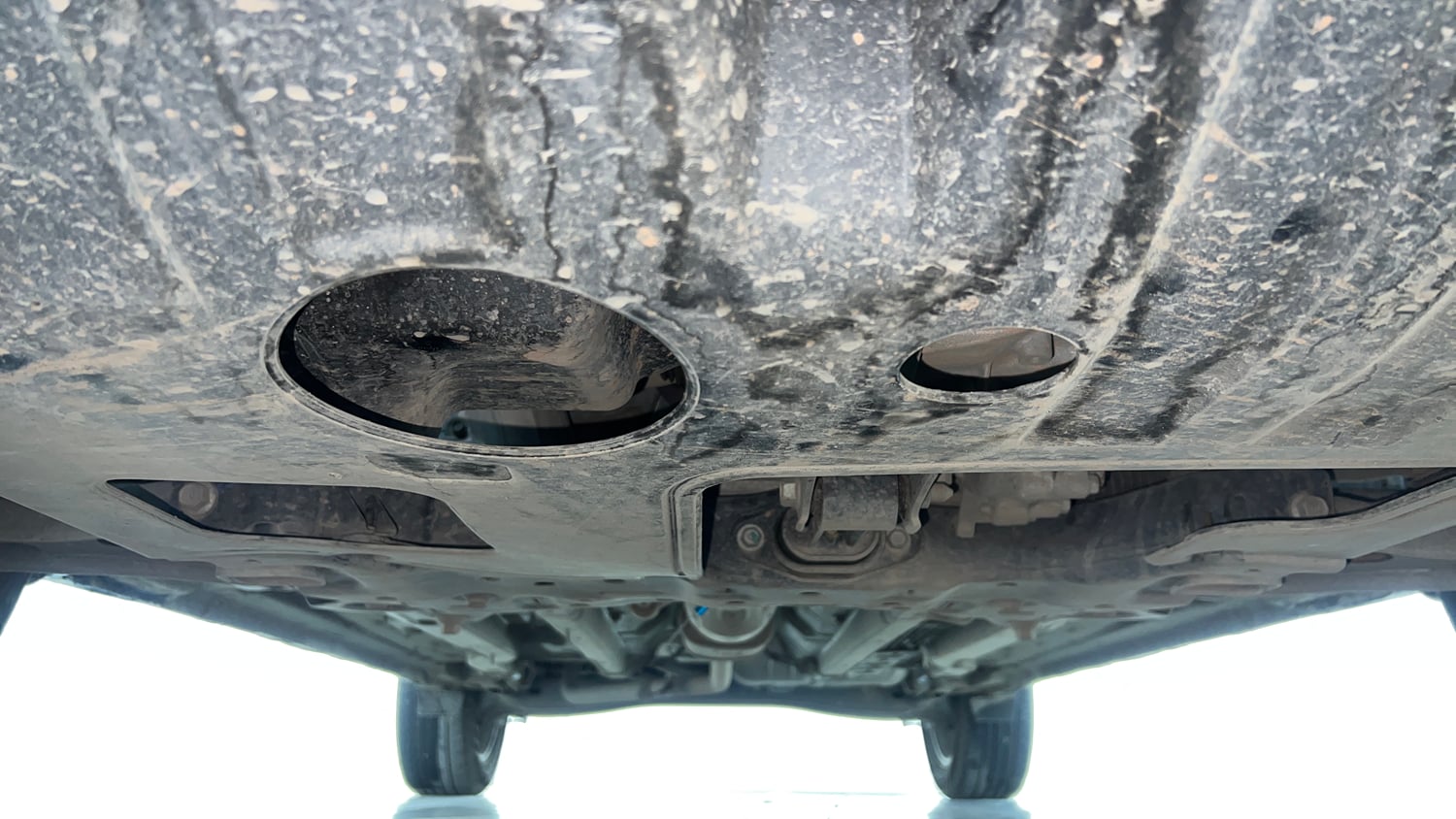 Used 2022 Hyundai Creta SX 1.5 Petrol Executive Petrol Manual extra FRONT LEFT UNDERBODY VIEW
