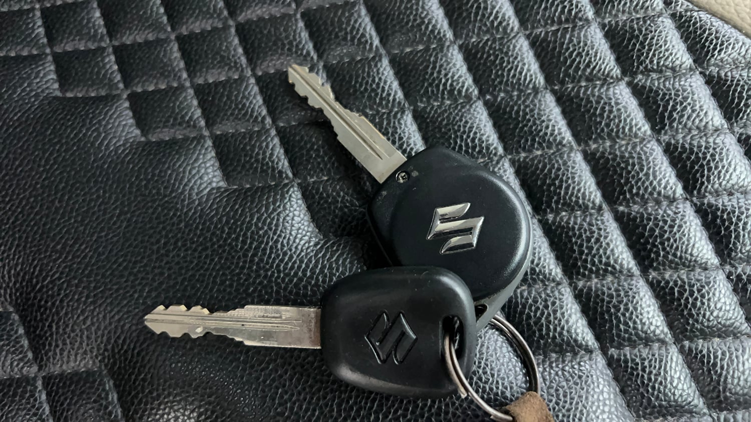 Used 2017 Maruti Suzuki Celerio ZXI (O) AMT Petrol Automatic extra CAR KEY VIEW