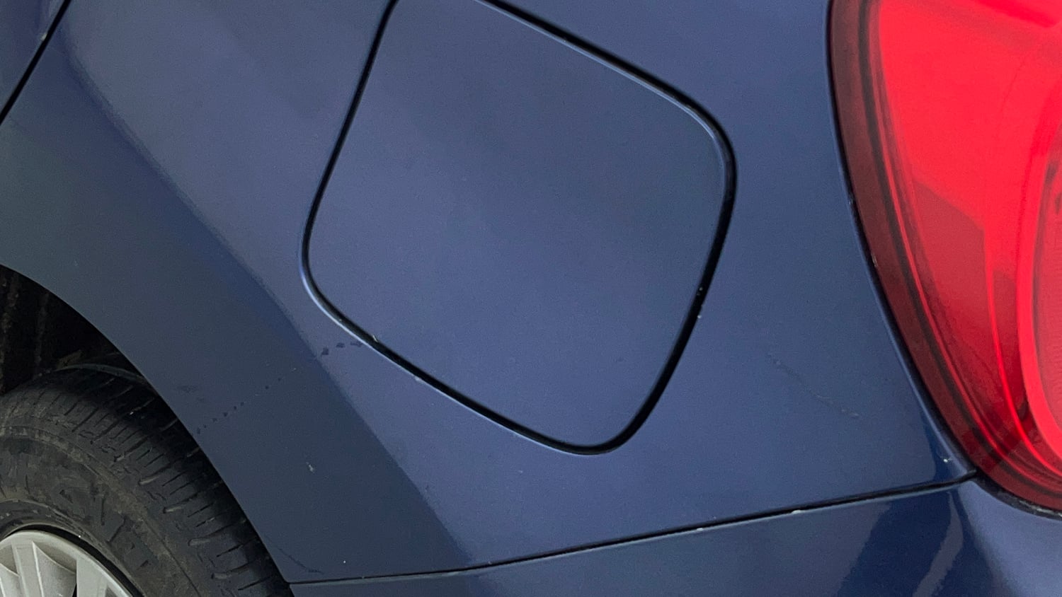 Used 2021 Maruti Suzuki Baleno Delta Petrol Manual dents MINOR SCRATCH