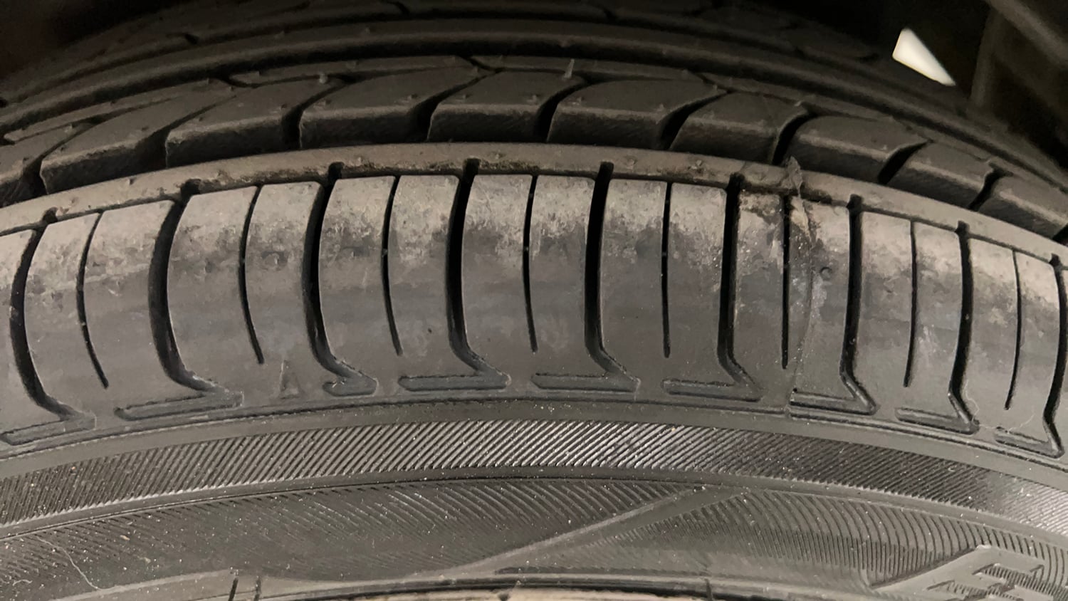 Used 2019 Hyundai Eon Era + Petrol Manual tyres LEFT REAR TYRE TREAD VIEW