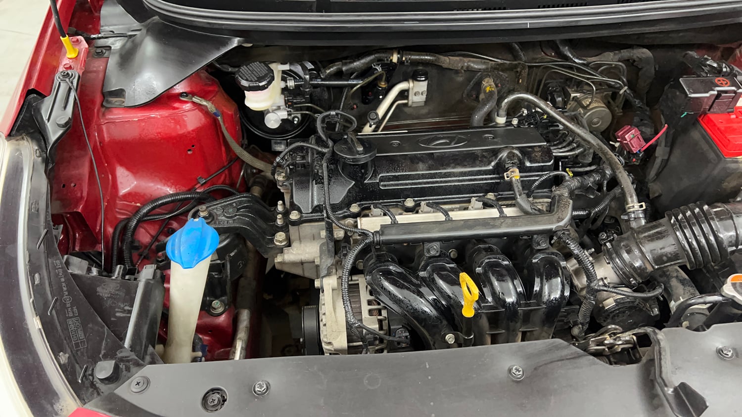 Used 2015 Hyundai Elite i20 Asta 1.2 Petrol Manual engine ENGINE RIGHT SIDE VIEW