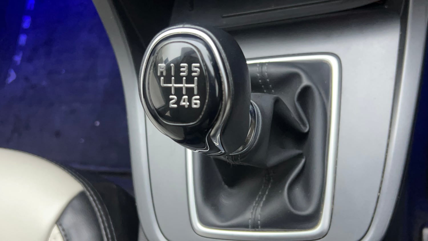 Used 2022 Hyundai Creta SX 1.5 Petrol Executive Petrol Manual interior GEAR  KNOB VIEW