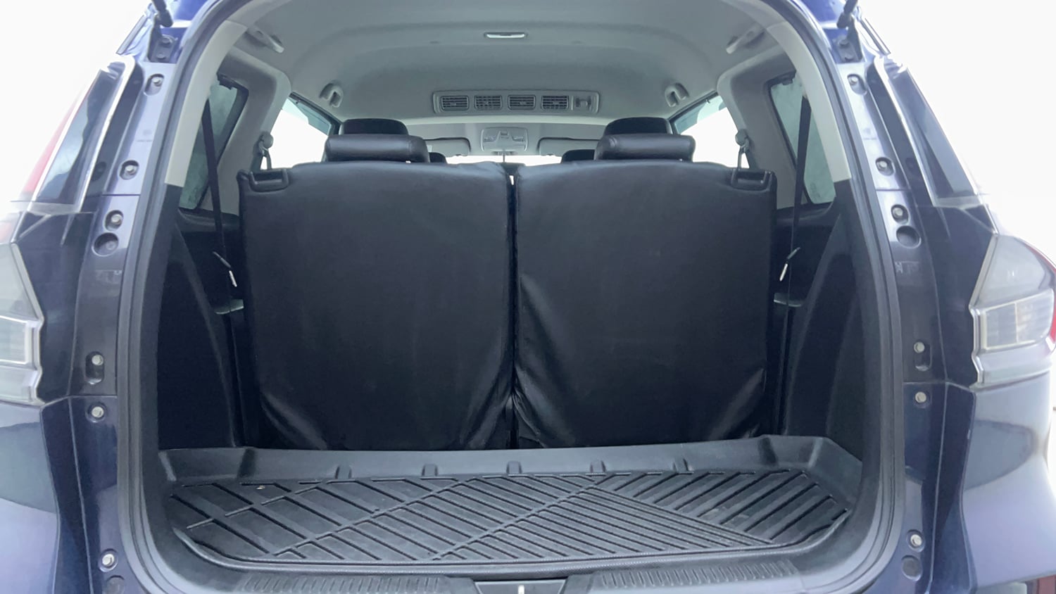 Used 2023 Maruti Suzuki XL6 Alpha AT Petrol Petrol Automatic interior DICKY INSIDE VIEW