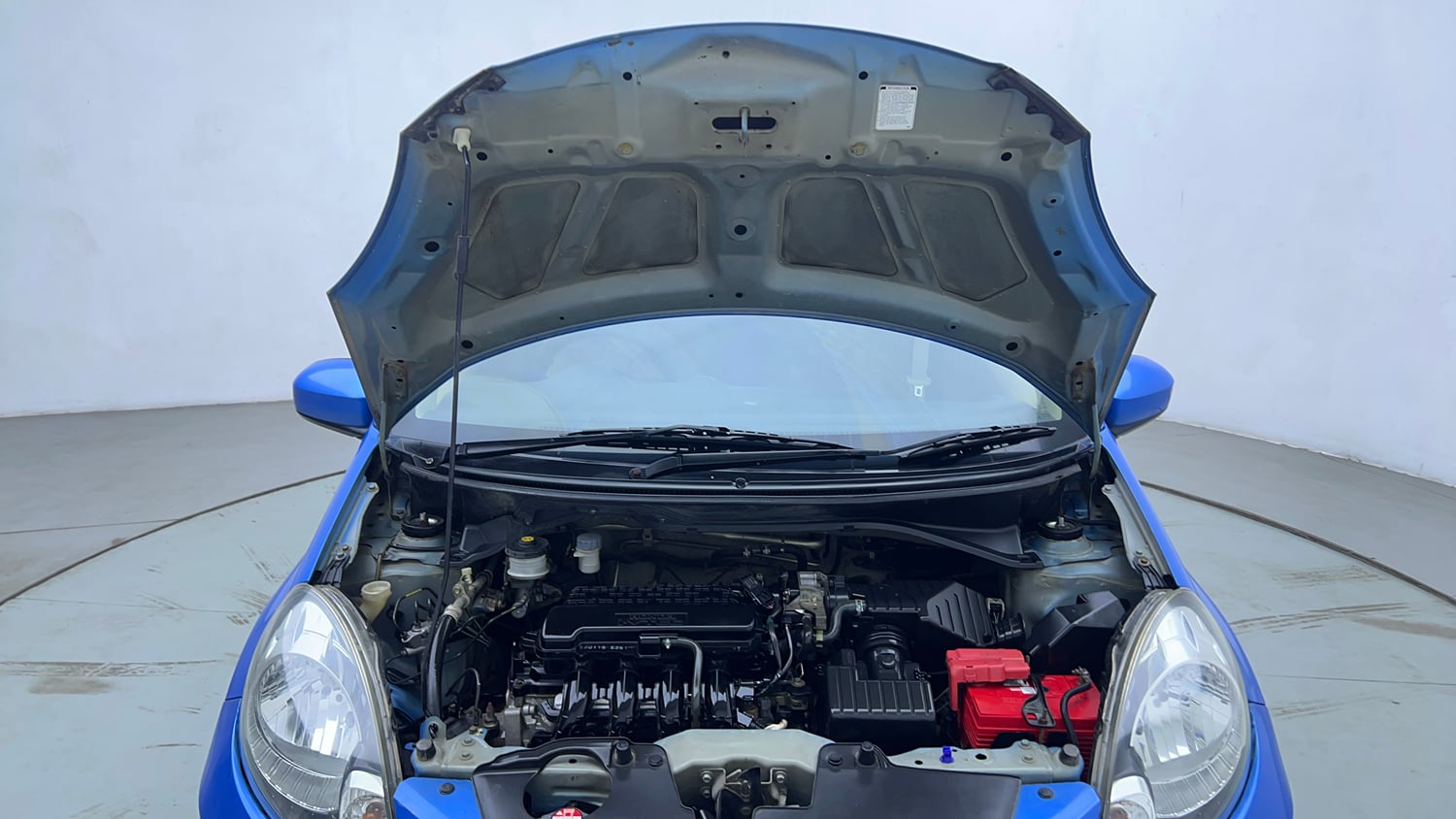 Used 2014 Honda Brio EX MT Petrol Manual engine ENGINE & BONNET OPEN FRONT VIEW