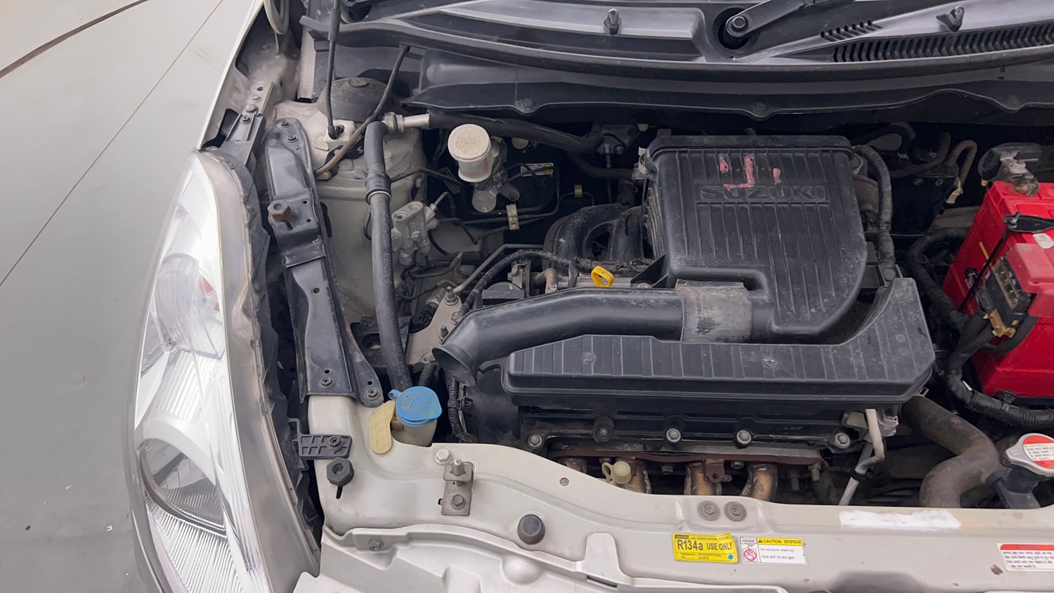 Used 2017 Maruti Suzuki Swift Lxi (O) Petrol Manual engine ENGINE RIGHT SIDE VIEW
