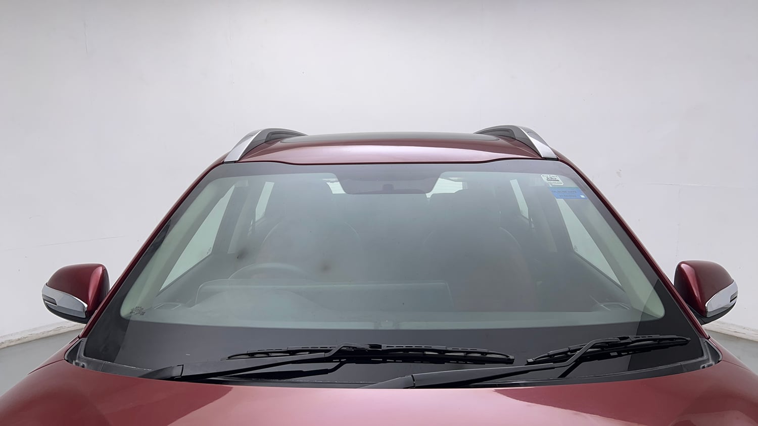 Used 2023 Kia Sonet HTX 1.0 iMT Petrol Manual exterior FRONT WINDSHIELD VIEW