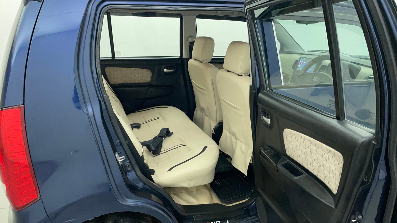 Used 2019 Maruti Suzuki Wagon R VXI Petrol Manual interior RIGHT SIDE REAR DOOR CABIN VIEW