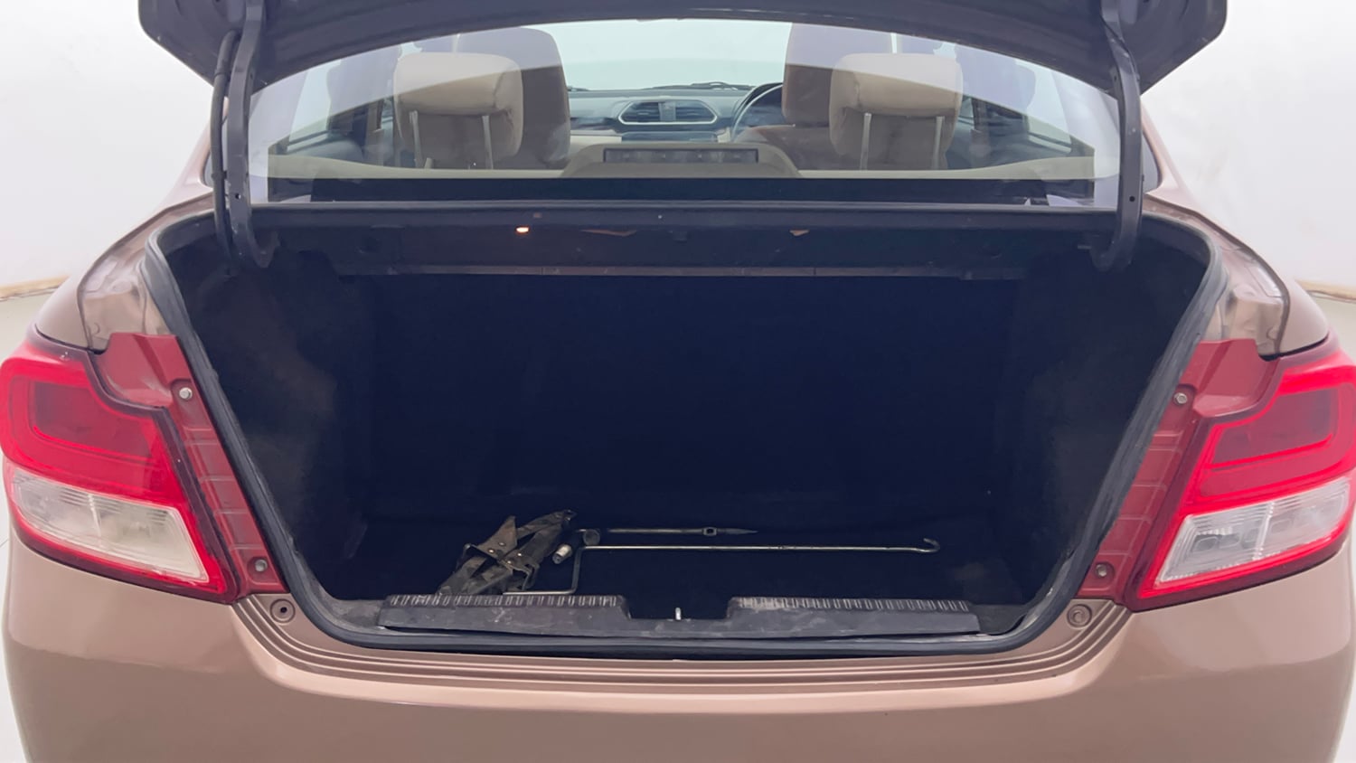 Used 2019 Maruti Suzuki Dzire VDi Diesel Manual interior DICKY INSIDE VIEW