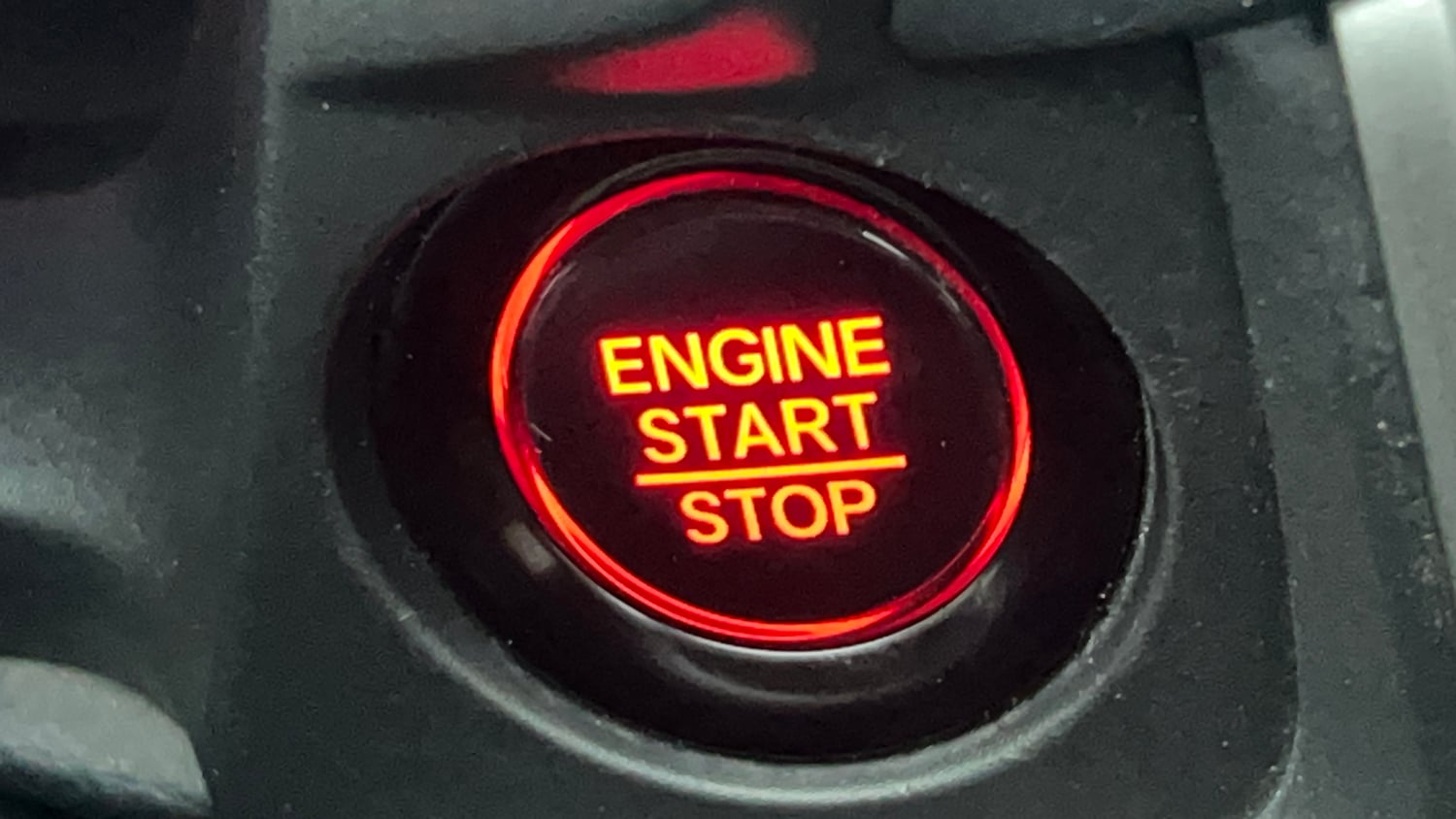 Used 2024 Honda Elevate VX CVT Petrol Automatic top_features Keyless start
