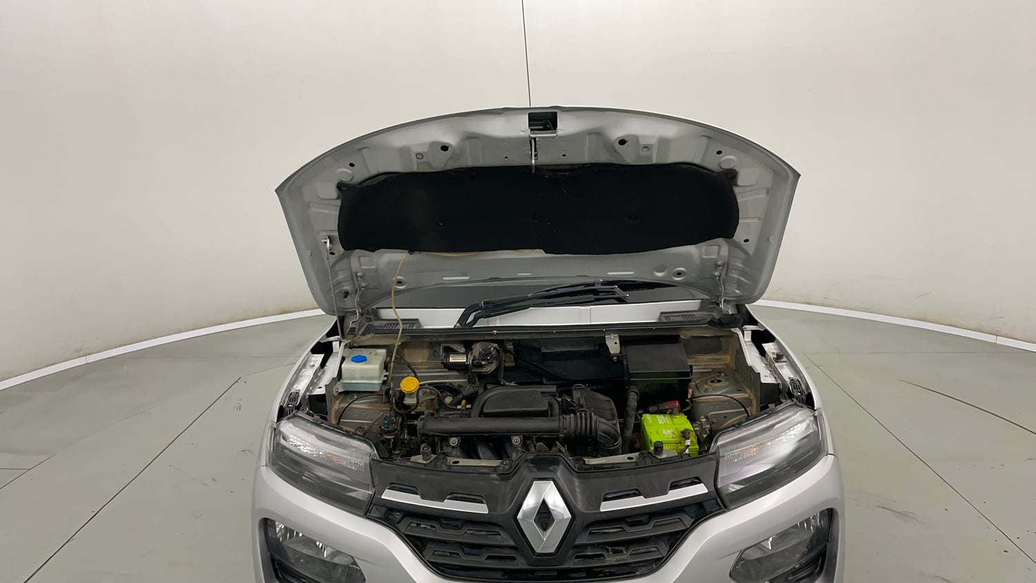 Used 2022 Renault Kwid RXT 1.0 AMT (O) Petrol Automatic engine ENGINE & BONNET OPEN FRONT VIEW