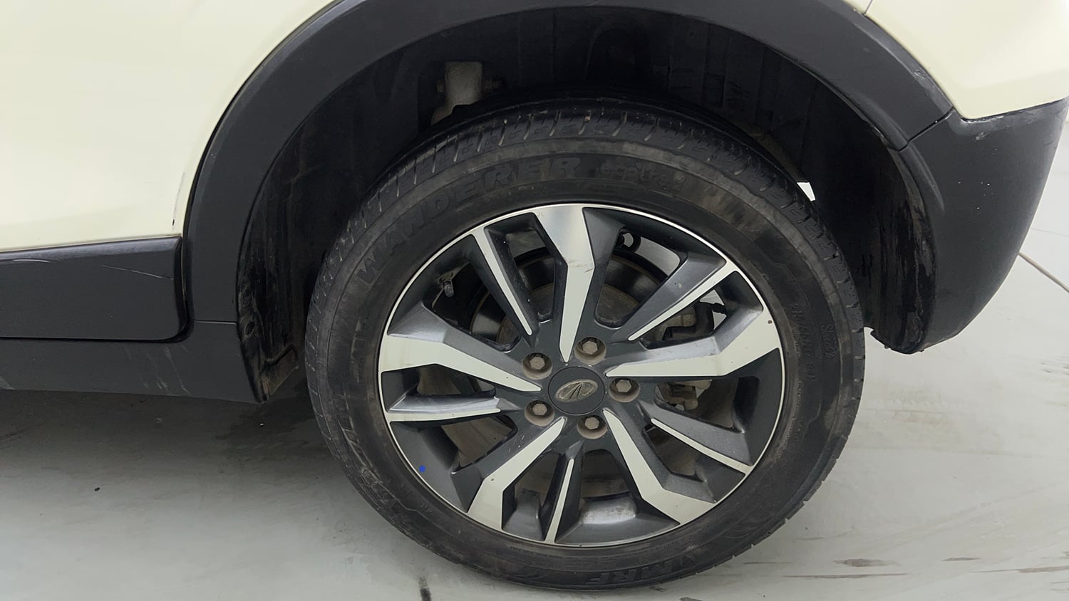 Used 2021 Mahindra XUV 300 1.5 W8 (O) Diesel Manual tyres LEFT REAR TYRE RIM VIEW