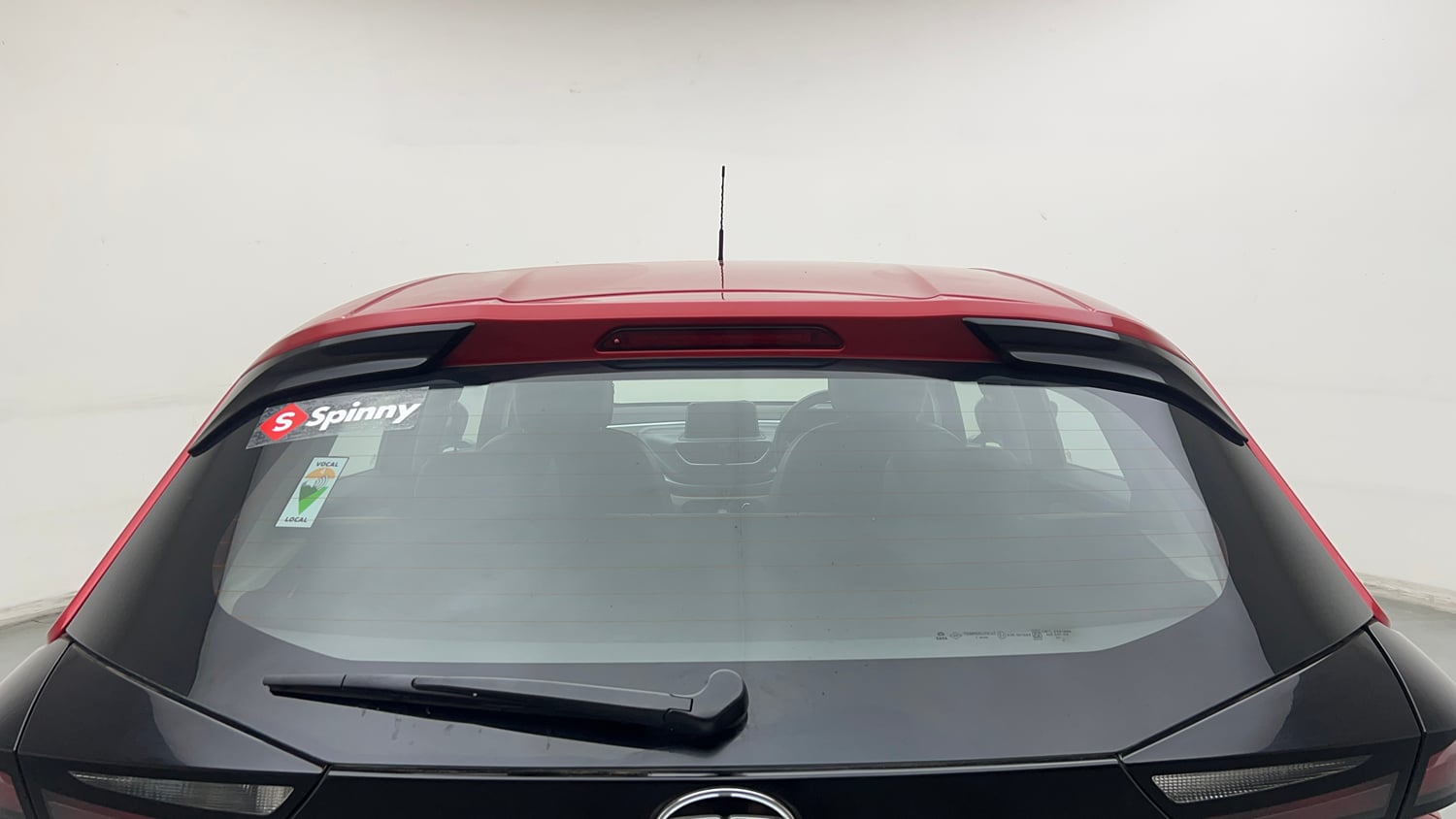 Used 2023 Tata Altroz XZA Petrol Petrol Automatic exterior BACK WINDSHIELD VIEW