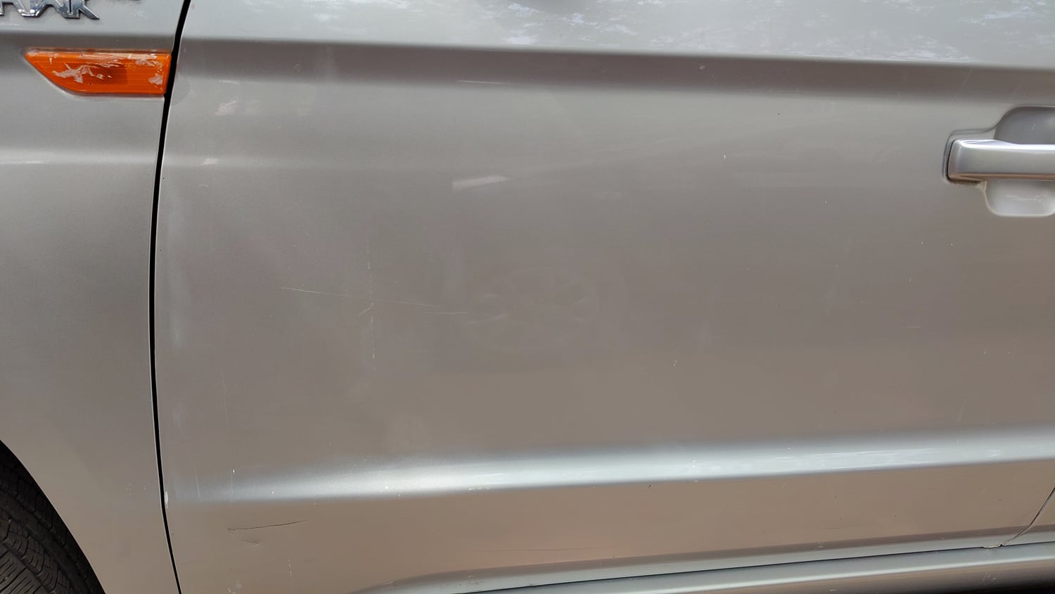 Used 2017 Mahindra TUV300 T8 mHAWK100 Diesel Manual dents MINOR SCRATCH
