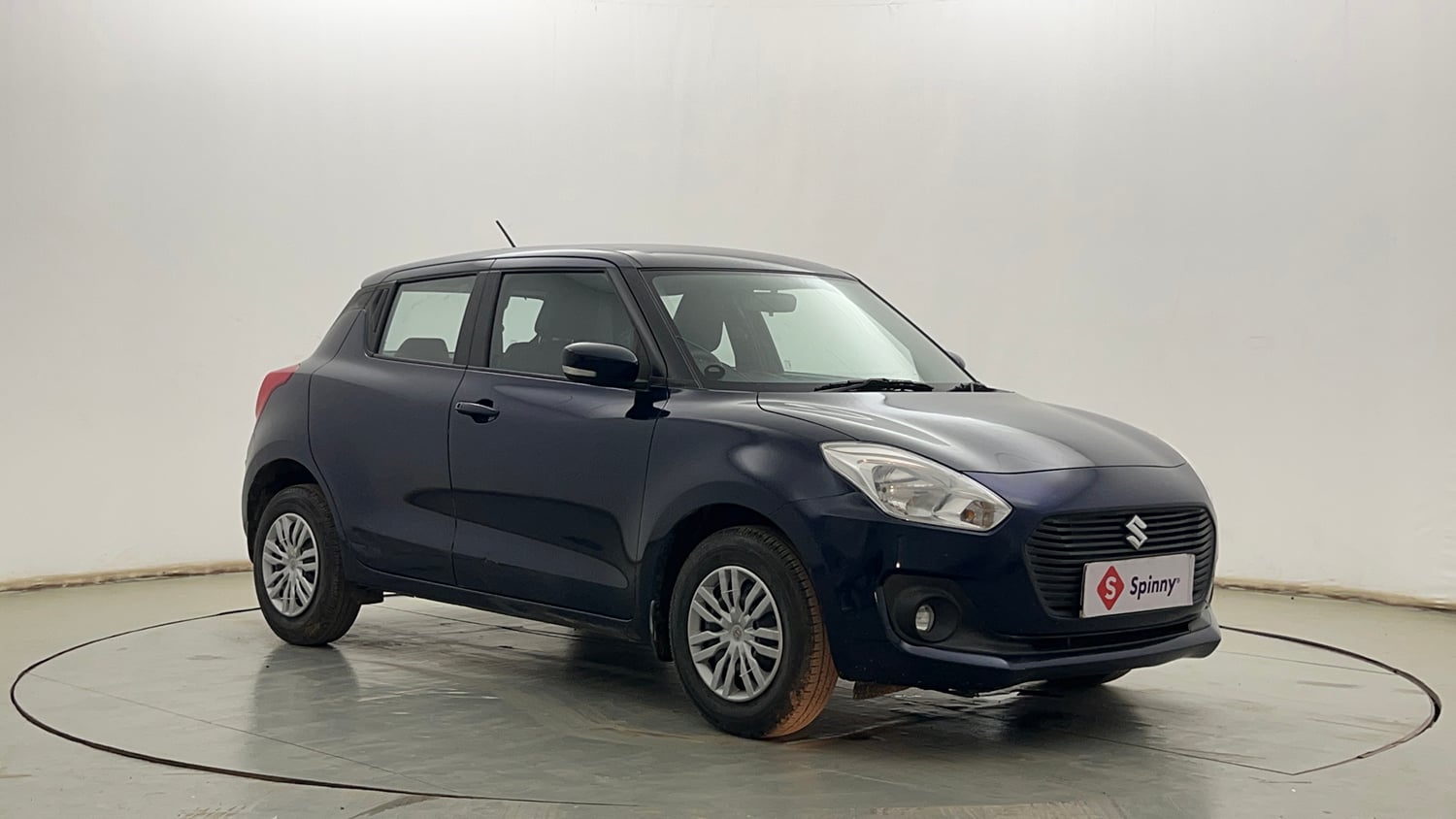 Used 2018 Maruti Suzuki Swift VXi Petrol Manual exterior RIGHT FRONT CORNER VIEW