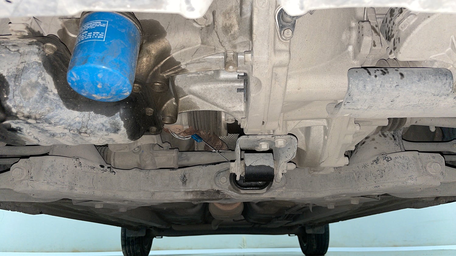Used 2022 Hyundai Grand i10 Nios Sportz AMT 1.2 Kappa VTVT Petrol Automatic extra FRONT LEFT UNDERBODY VIEW