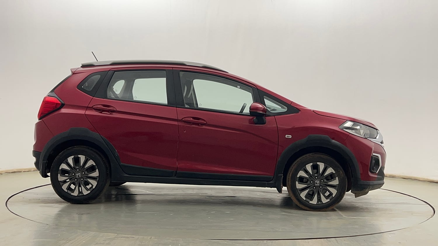 Used 2021 Honda WR-V SV MT Diesel Diesel Manual exterior RIGHT SIDE VIEW