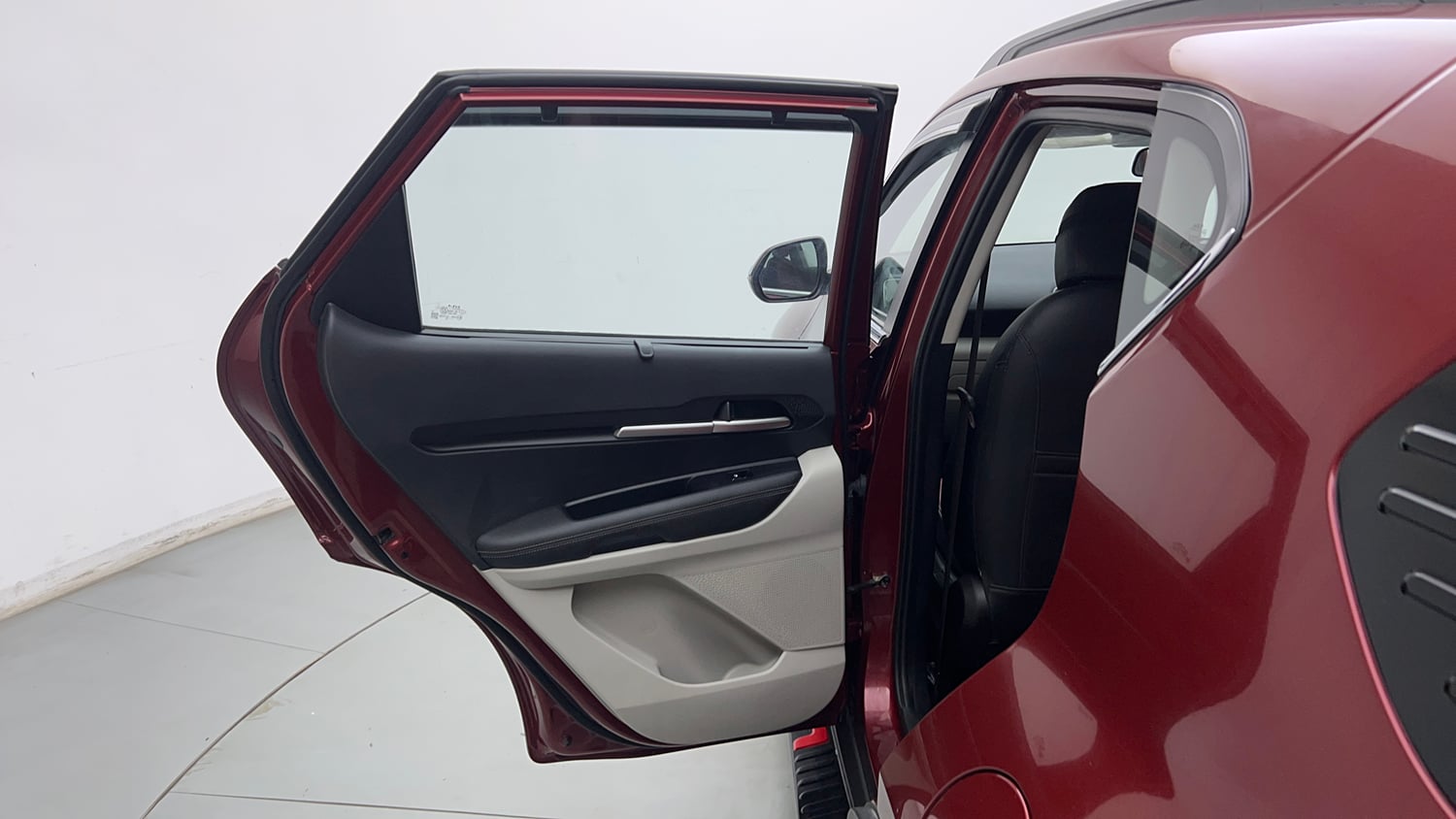 Used 2023 Kia Sonet HTX 1.0 iMT Petrol Manual interior LEFT REAR DOOR OPEN VIEW