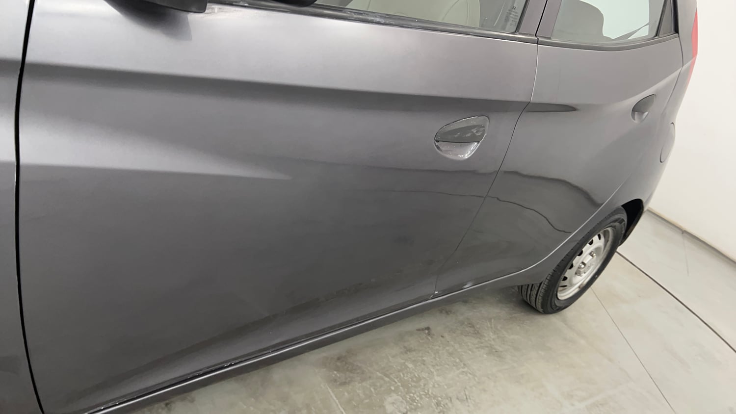 Used 2019 Hyundai Eon Era + Petrol Manual dents MINOR SCRATCH