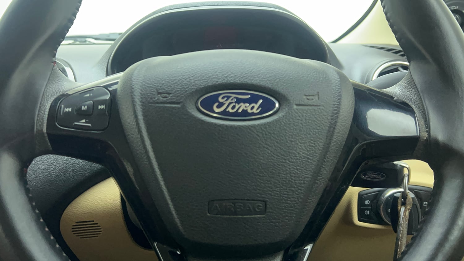 Used 2017 Ford Figo Aspire Titanium 1.2 Ti-VCT Petrol Manual top_features Steering mounted controls