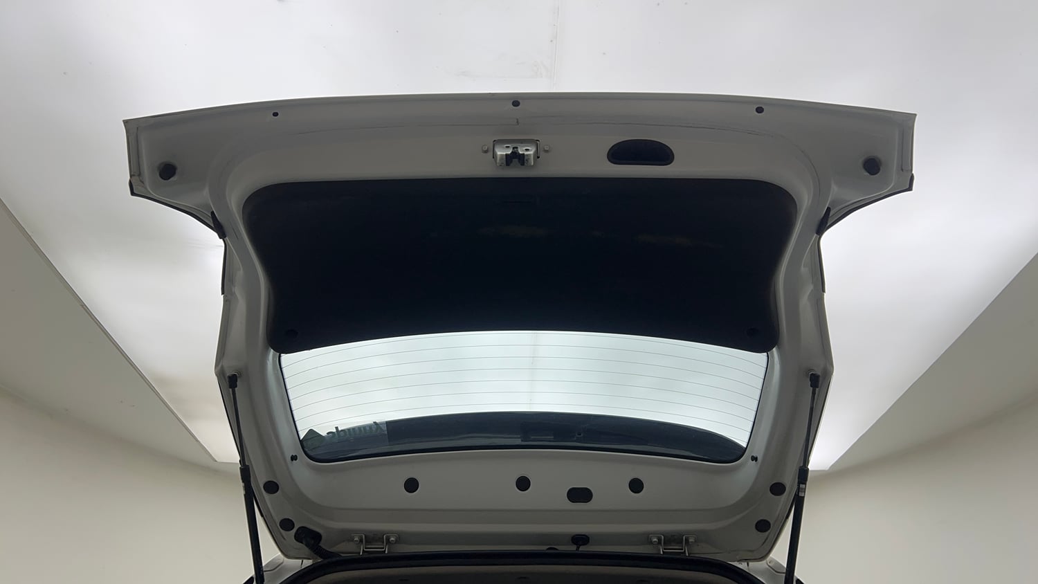 Used 2022 Hyundai Creta SX 1.5 Petrol Executive Petrol Manual interior DICKY DOOR OPEN VIEW