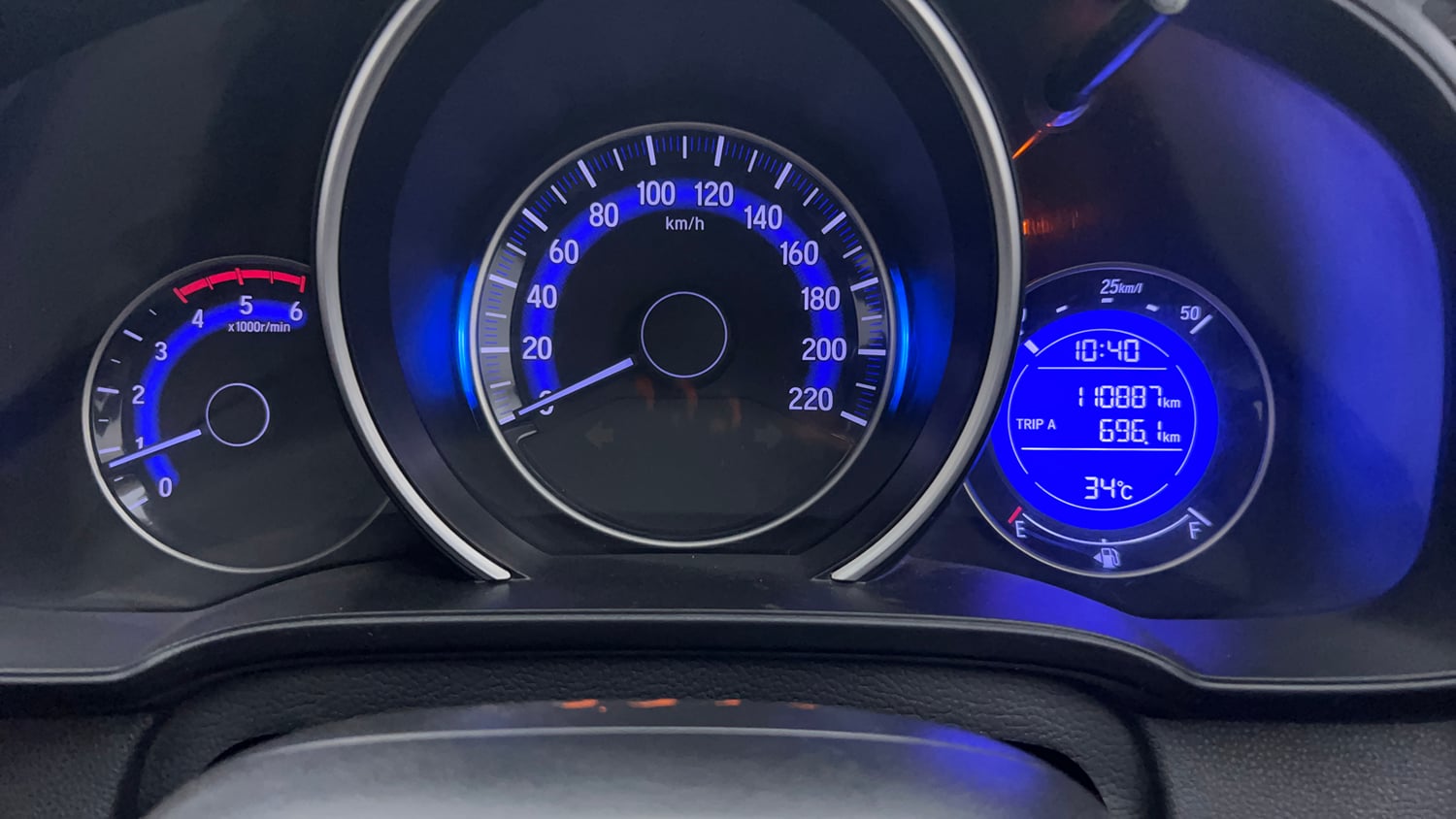 Used 2021 Honda WR-V SV MT Diesel Diesel Manual interior CLUSTERMETER VIEW