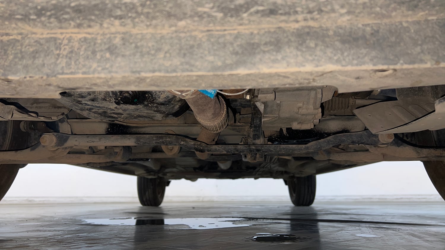 Used 2022 Tata Tiago XT Petrol Manual extra FRONT LEFT UNDERBODY VIEW