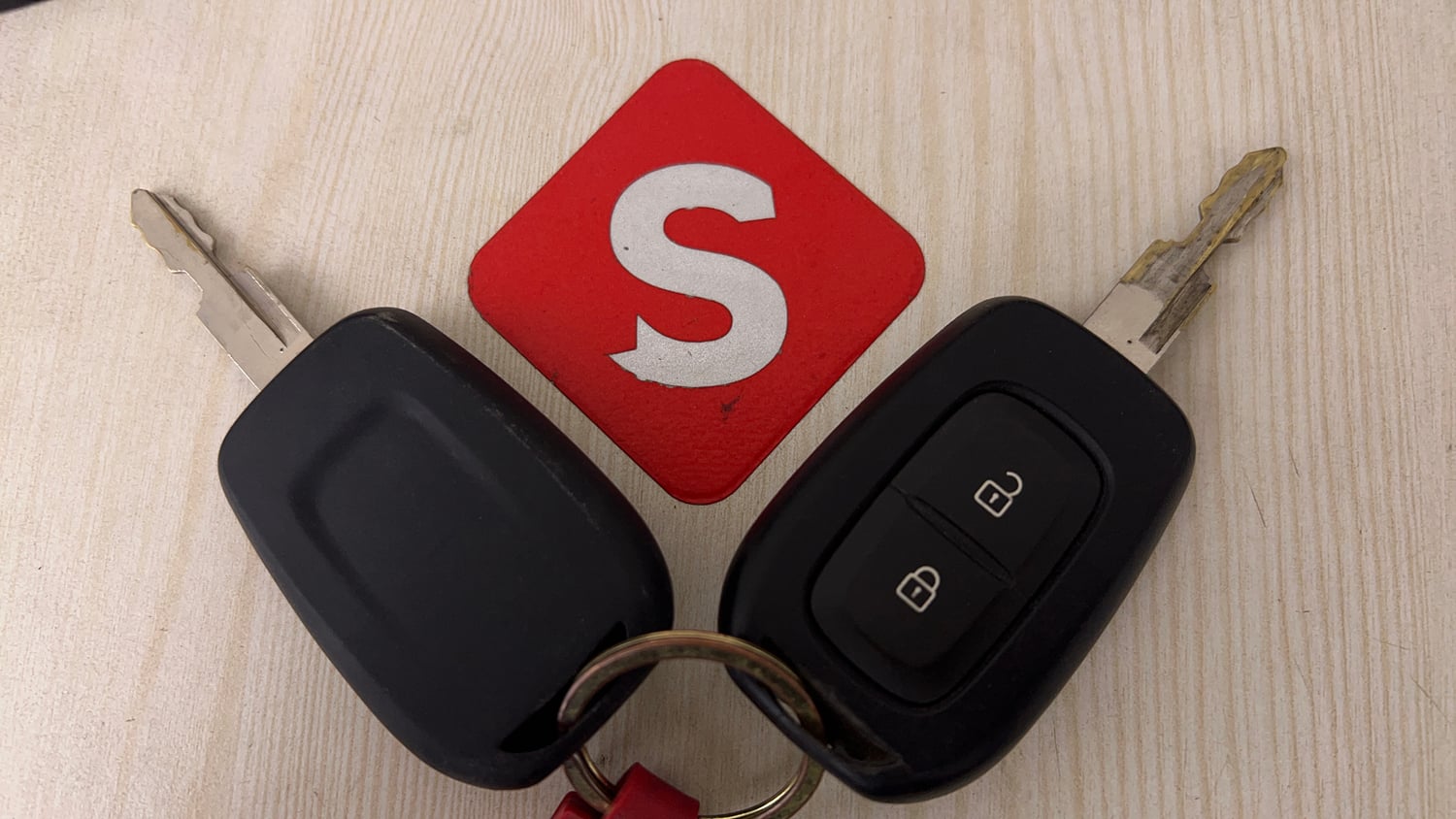 Used 2022 Renault Kwid CLIMBER 1.0 AMT (O) Petrol Automatic extra CAR KEY VIEW