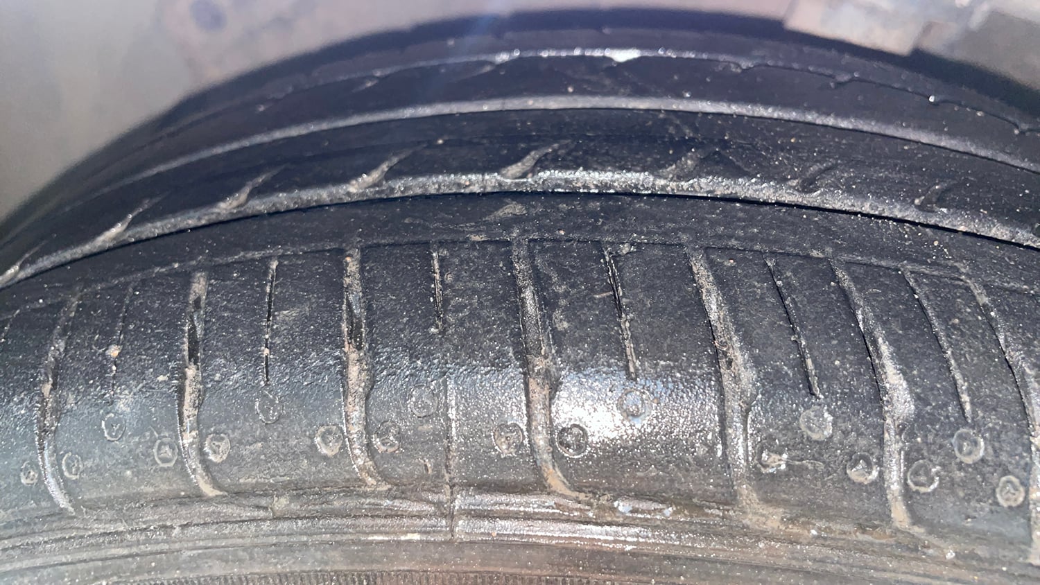 Used 2017 Hyundai Xcent SX 1.2 (O) Petrol Manual tyres LEFT FRONT TYRE TREAD VIEW