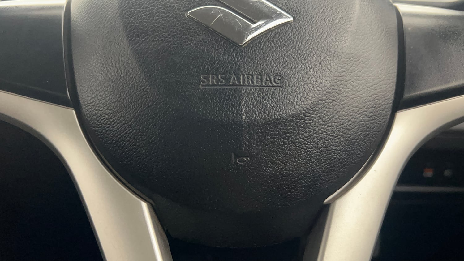 Used 2022 Maruti Suzuki Ignis Sigma 1.2 MT Petrol Manual top_features Airbags
