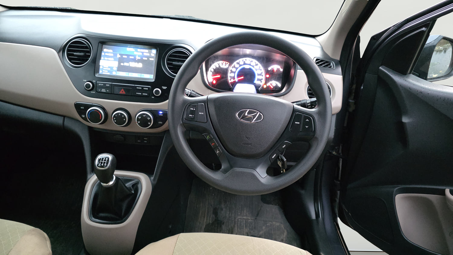 Used 2018 Hyundai Grand i10 Sportz (O) 1.2 Kappa VTVT Petrol Manual interior STEERING VIEW