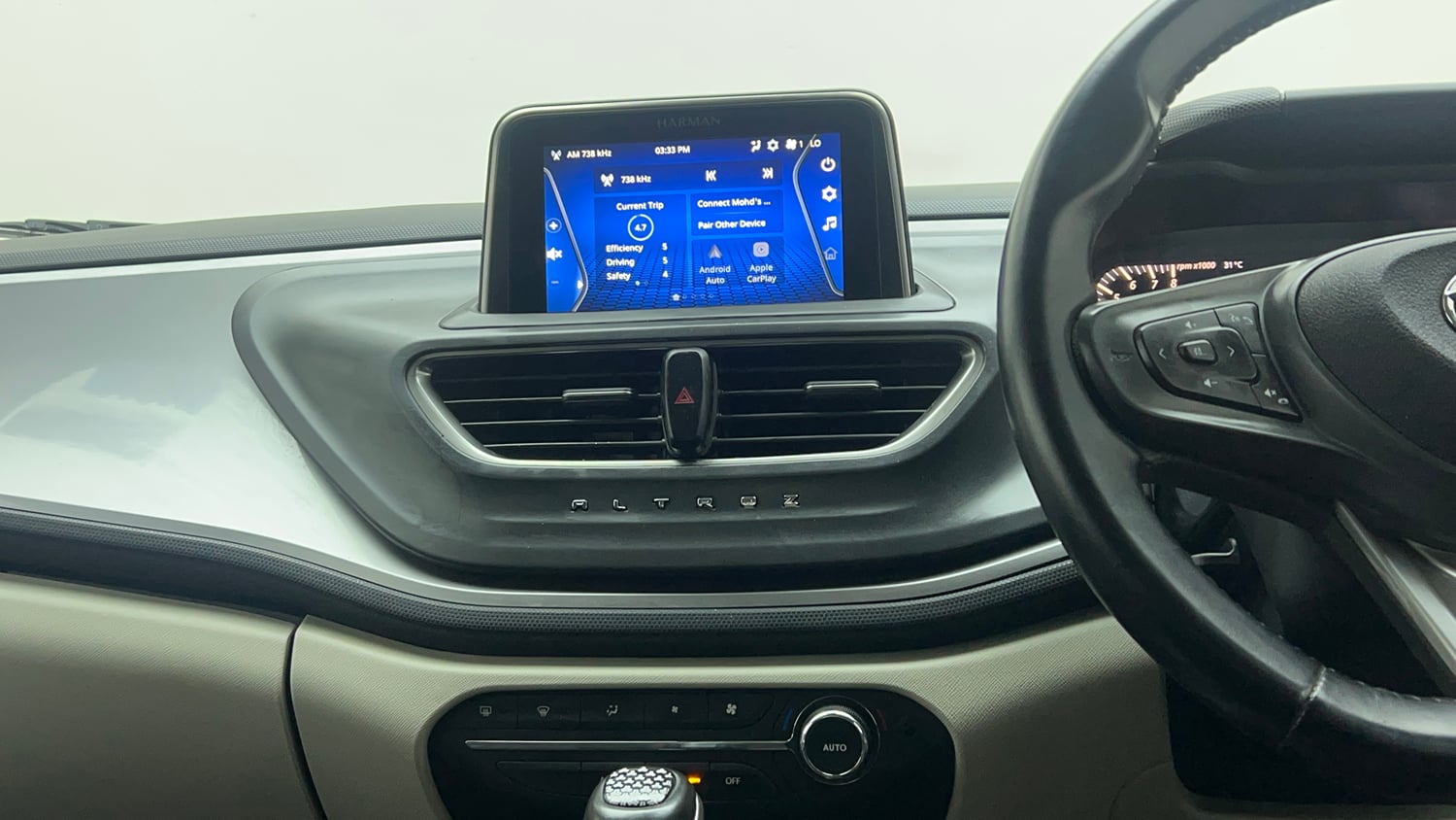 Used 2023 Tata Altroz XZA Petrol Petrol Automatic top_features Integrated (in-dash) music system