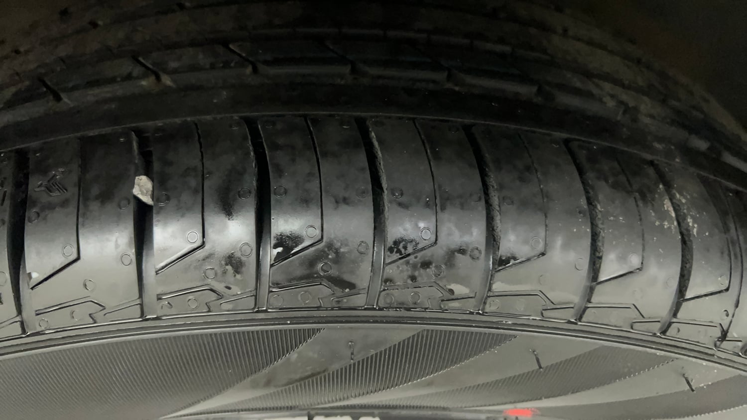 Used 2024 Hyundai Verna SX 1.5 Petrol MT Petrol Manual tyres RIGHT REAR TYRE TREAD VIEW