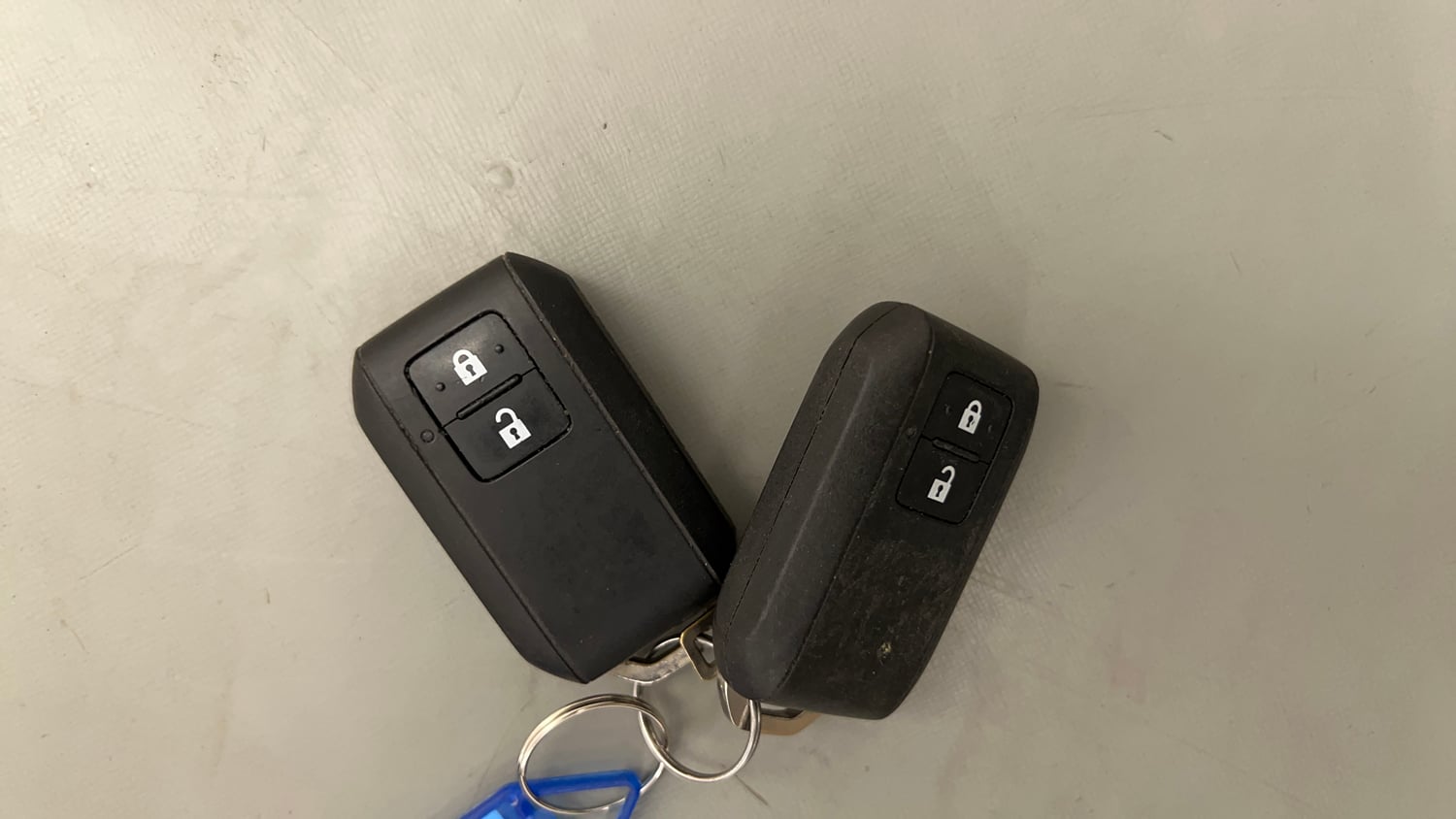 Used 2020 Maruti Suzuki Baleno Zeta Petrol Manual extra CAR KEY VIEW