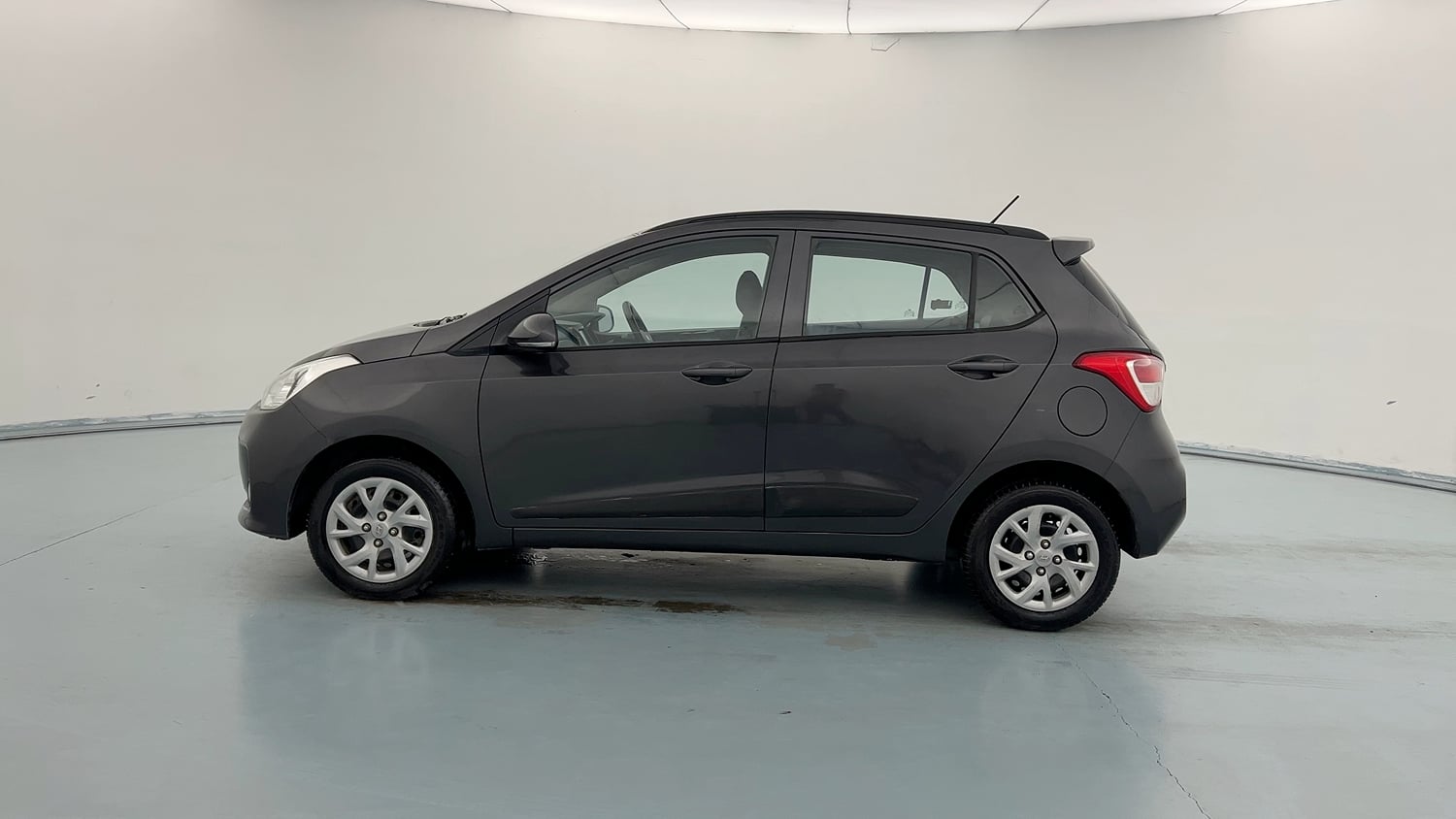 Used 2020 Hyundai Grand i10 Sportz 1.2 Kappa VTVT Petrol Manual exterior LEFT SIDE VIEW