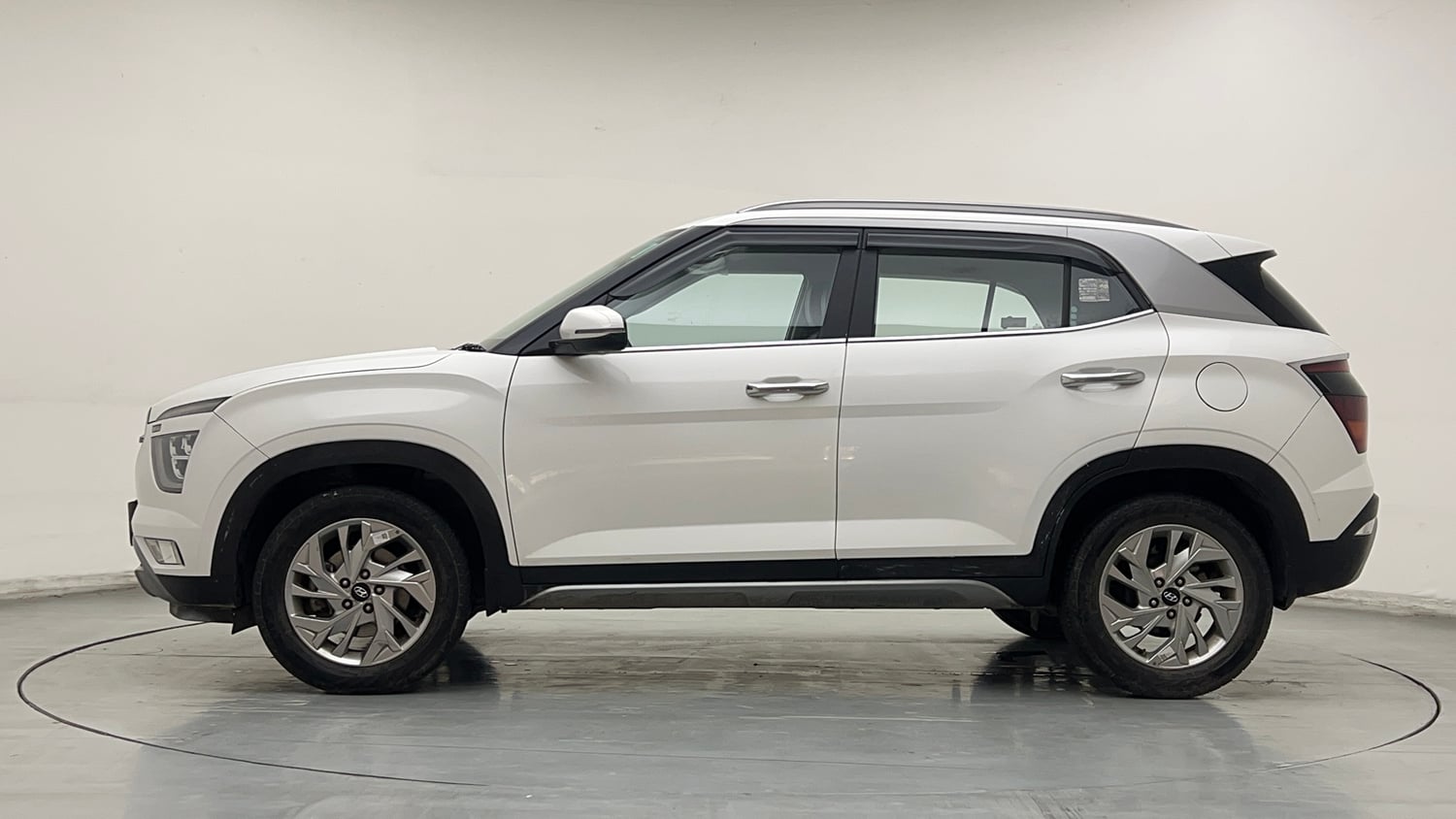 Used 2022 Hyundai Creta SX 1.5 Petrol Executive Petrol Manual exterior LEFT SIDE VIEW