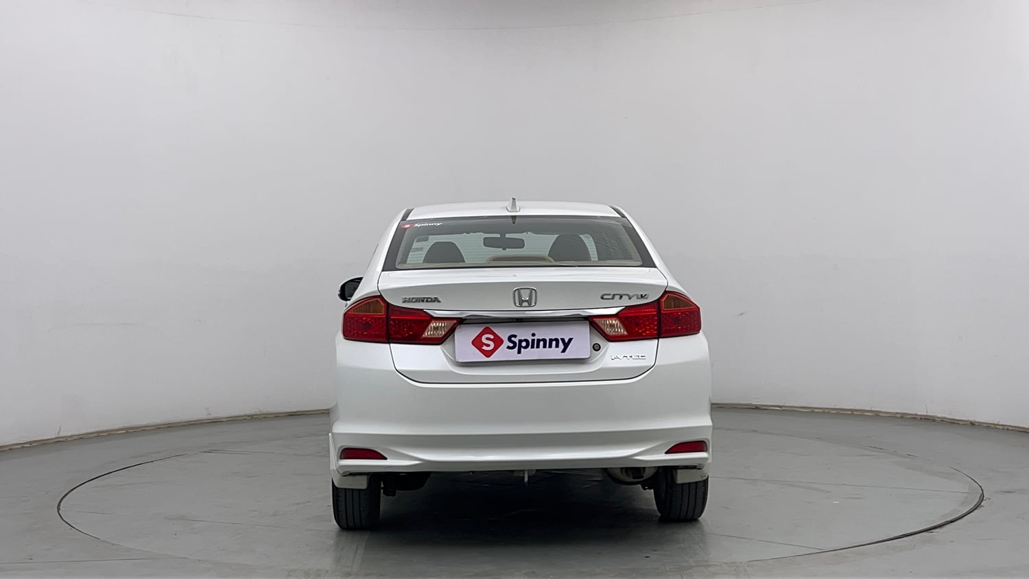 Used 2016 Honda City V Petrol Manual exterior BACK VIEW