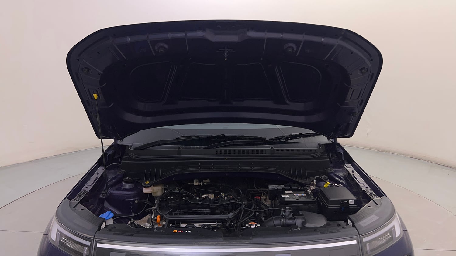 Used 2026 Hyundai Venue 1.2 Kappa Petrol MT HX 5+ Petrol Manual engine ENGINE & BONNET OPEN FRONT VIEW