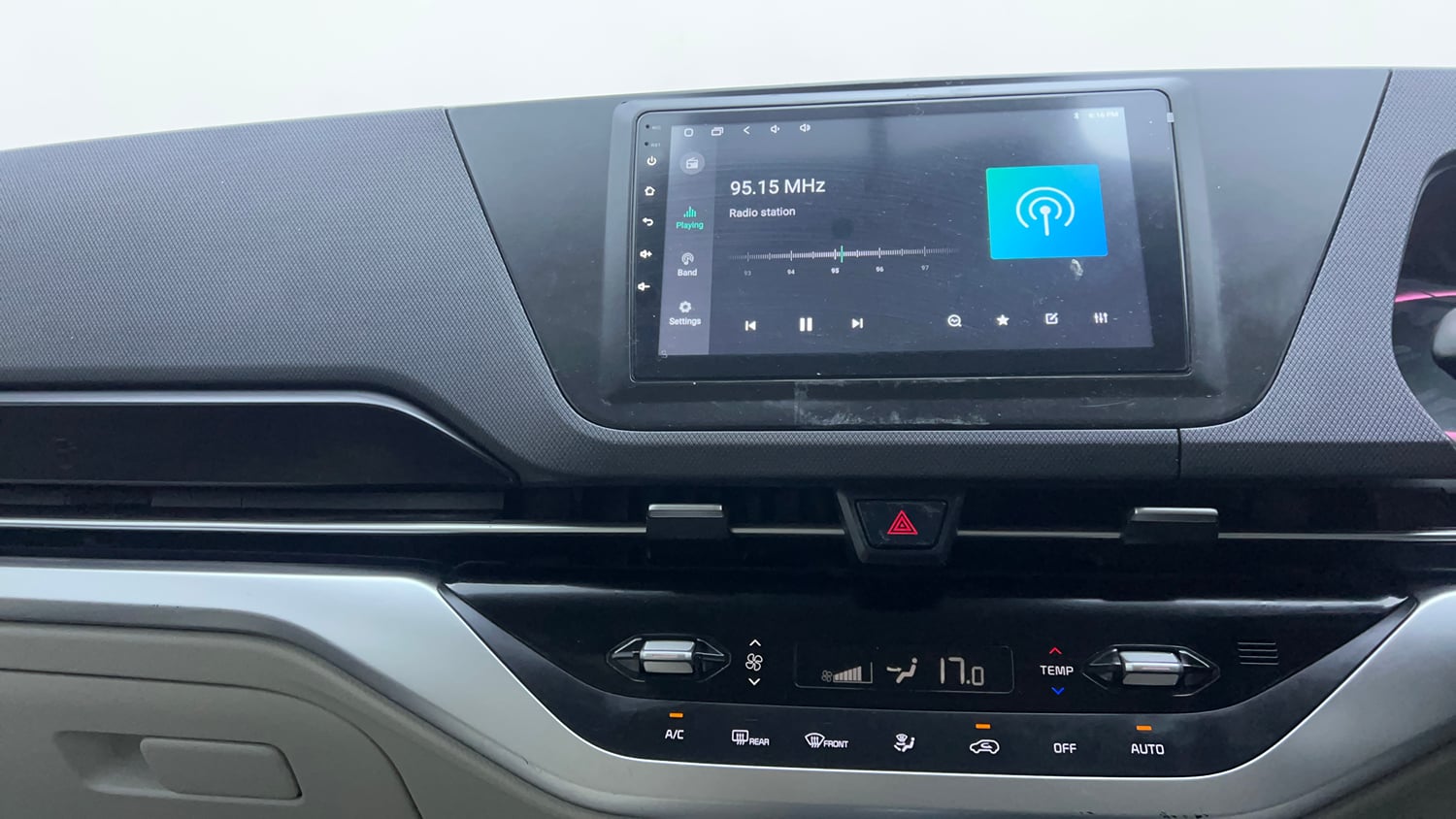 Used 2022 Kia Carens Prestige Plus 1.4 Petrol MT 7 STR Petrol Manual interior MUSIC SYSTEM & AC CONTROL VIEW