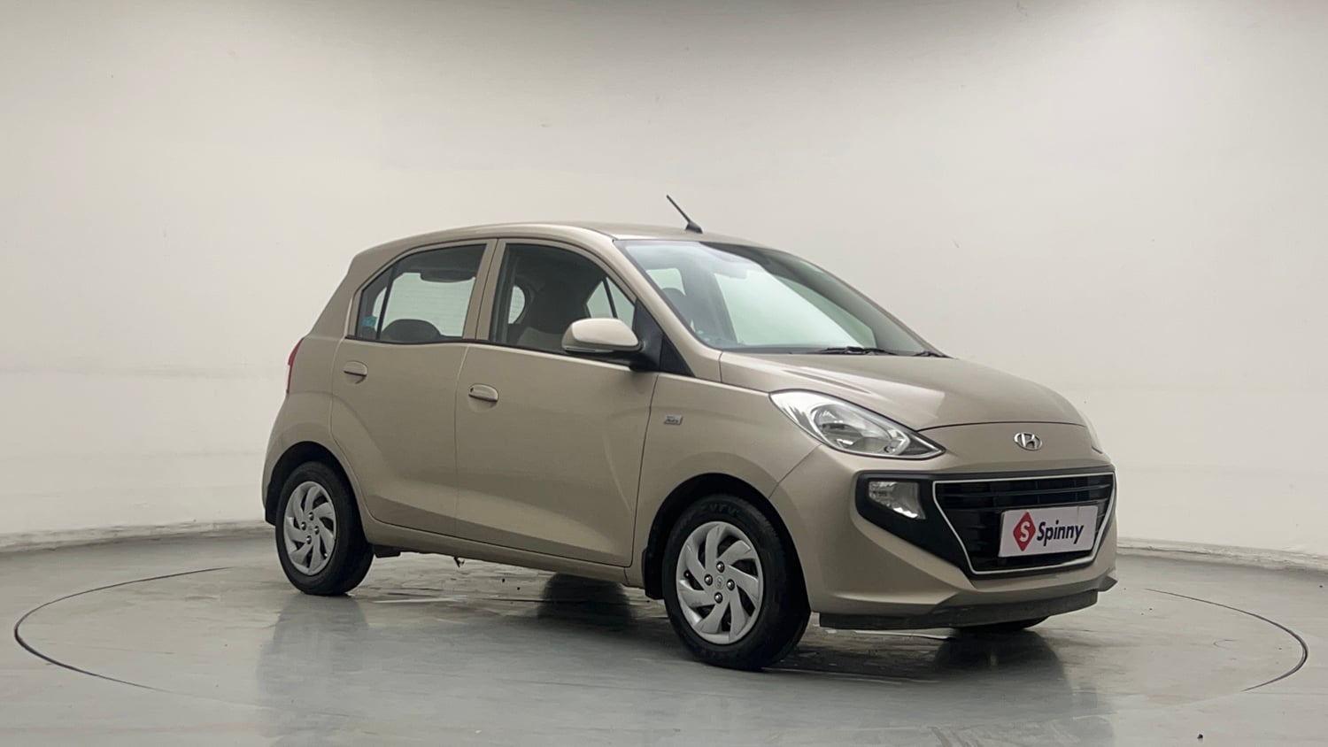 Used 2019 Hyundai Santro Sportz AMT Petrol Automatic exterior RIGHT FRONT CORNER VIEW