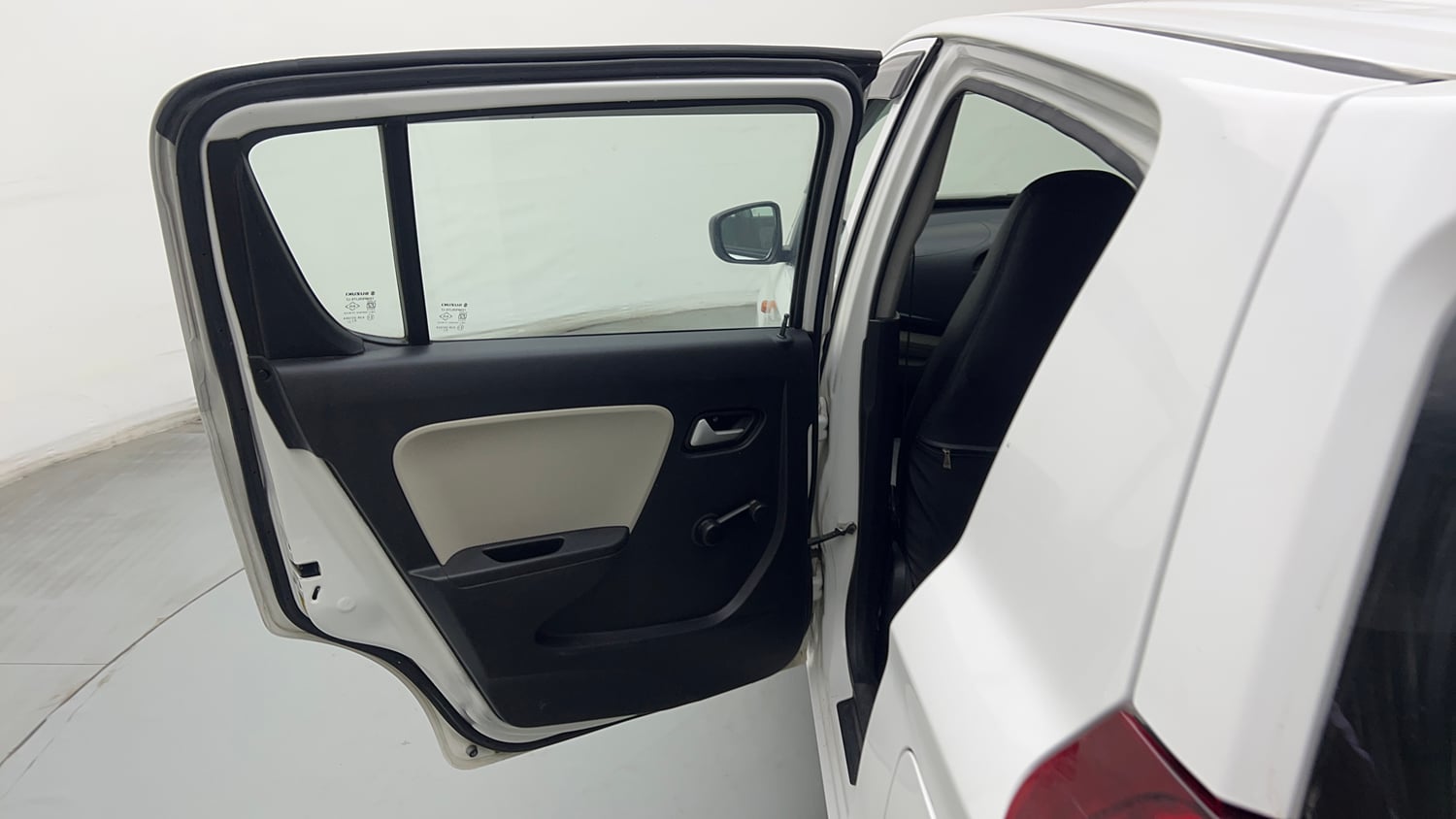 Used 2019 Maruti Suzuki Alto 800 VXi Petrol Manual interior LEFT REAR DOOR OPEN VIEW
