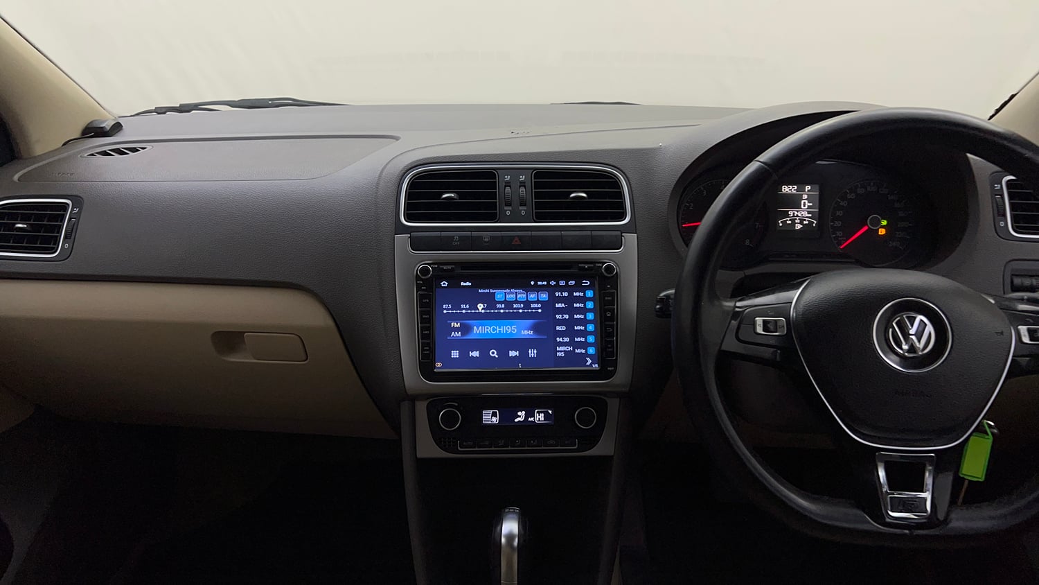 Used 2016 Volkswagen Vento Highline 1.2 (P) AT Petrol Automatic interior MUSIC SYSTEM & AC CONTROL VIEW