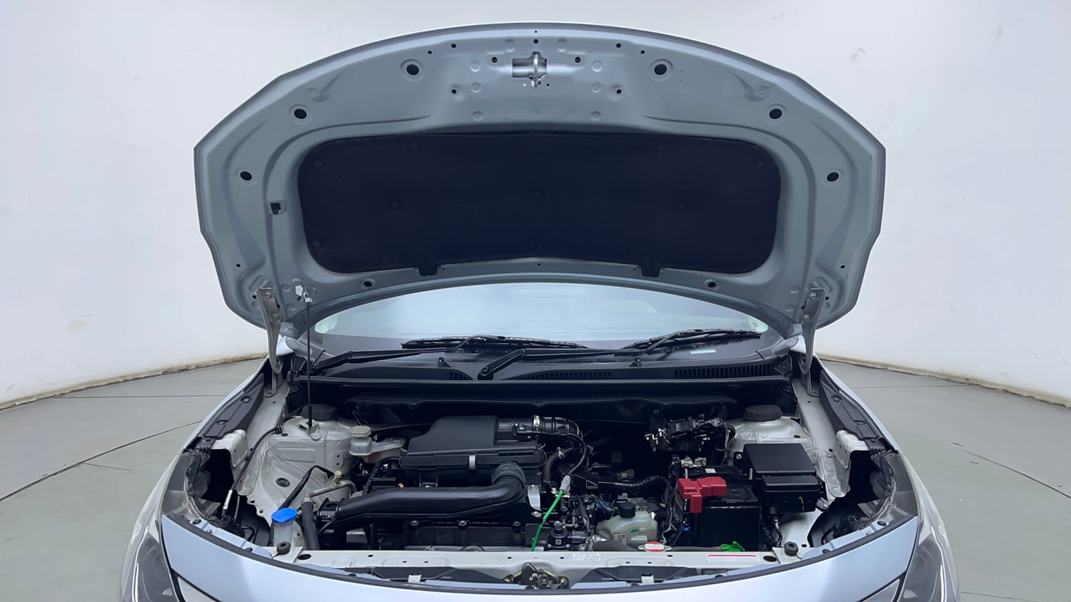 Used 2024 Toyota Glanza S AMT Petrol Automatic engine ENGINE & BONNET OPEN FRONT VIEW