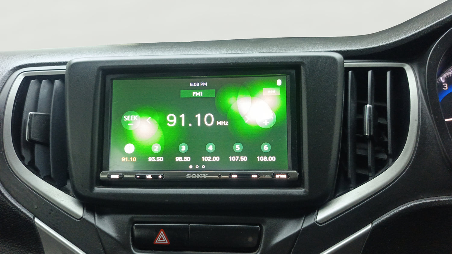 Used 2019 Maruti Suzuki Baleno Delta Petrol Manual interior MUSIC SYSTEM & AC CONTROL VIEW