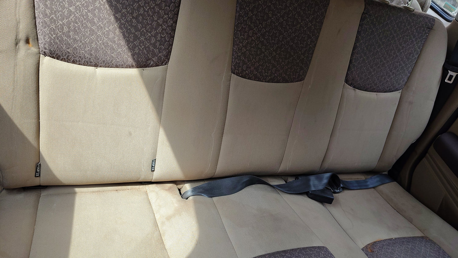 Used 2017 Mahindra TUV300 T8 mHAWK100 Diesel Manual interior REAR SEAT CONDITION VIEW