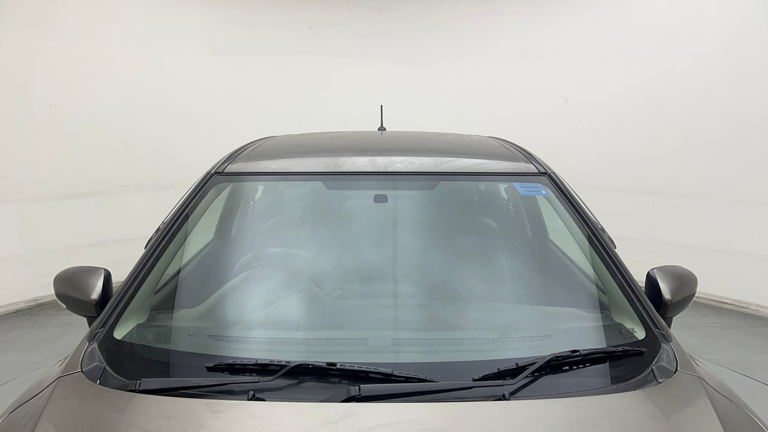 Used 2019 Maruti Suzuki Baleno Delta Petrol Manual exterior FRONT WINDSHIELD VIEW