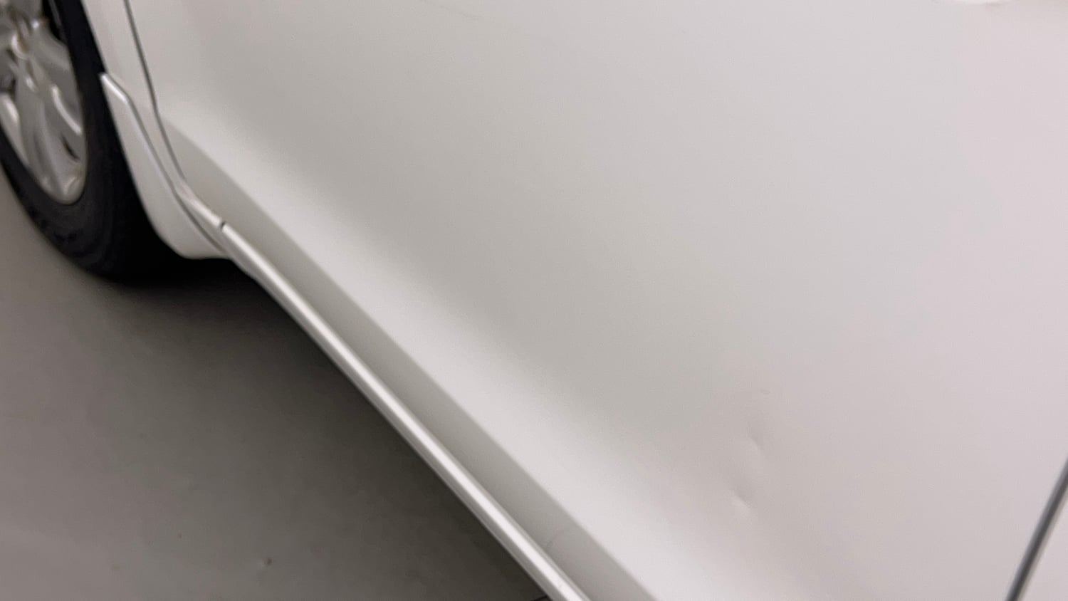 Used 2016 Maruti Suzuki Ertiga ZXI Petrol Manual dents MINOR DENT