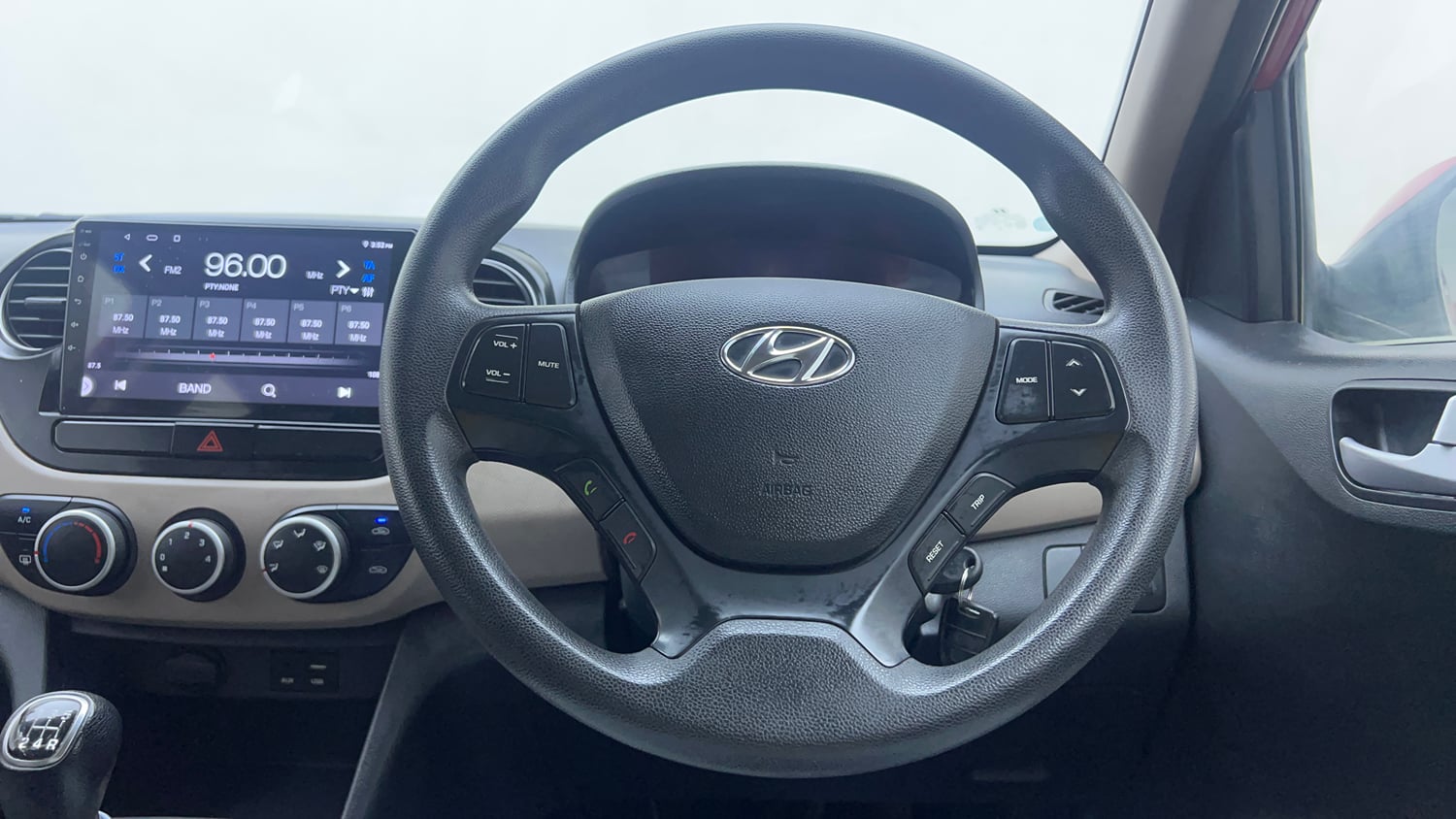 Used 2018 Hyundai Grand i10 Sportz 1.2 Kappa VTVT Petrol Manual interior STEERING VIEW